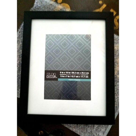 Studio Decor Aspect Black 8x10 inch Wooden Picture Frame New - Picture 1 of 2